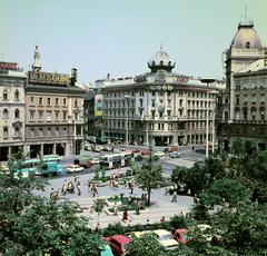 Magyarország, Budapest VIII.,Budapest VII., Blaha Lujza tér és a Nagykörút - Rákóczi út kereszteződés., 1986, Saphier Herbert, Budapest, Fortepan #287377