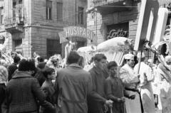 Magyarország, Budapest VII., Thököly út a Szinva utca torkolatánál. A Budapesti Húsipari Vállalat május 1-i felvonulásra készített dekorációja., 1962, Liszkay Ferenc, Budapest, Fortepan #287595