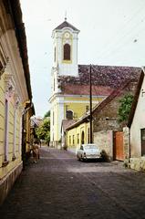 Magyarország, Szentendre, Kucsera Ferenc (Május 1.) utca, szemben a Szent Péter-Pál-templom., 1974, Liszkay Ferenc, Fortepan #287662