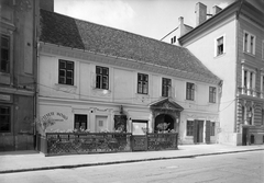 Magyarország, budai Vár, Budapest I., Országház utca 10., a Fekete Holló Vendéglő., 1968, Építésügyi Dokumentációs és Információs Központ, VÁTI, vendéglő, étterem, Budapest, Fortepan #28789