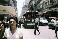 Brazília, Rio de Janeiro, a Rua Sete de Setembro a Rua Gonçalves Dias kereszteződésétől az Avenida Rio Branco felé., 1962, Csaba László örökösei, utcakép, színes, villamos, Fortepan #288039