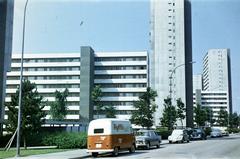 Svájc, Bern, Waldmannstrasse., 1964, Csaba László örökösei, Volkswagen Bogár, Fiat 1500, Peugeot 404, Volkswagen Transporter 1, színes, Fortepan #288155