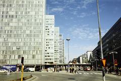 Svédország, Stockholm, Sergels Torg, szemben a felüljáró a Sveavägen felett a Mäster Samuelsgatan-t köti össze., 1977, Csaba László örökösei, Fortepan #288420