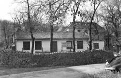 Magyarország,Balaton, Fonyód, Bartók Béla út 20., az Egyesült Izzólámpa és Villamossági Rt. Üdülője., 1950, Csaba László örökösei, üdülőhely, tégla, Fortepan #288670