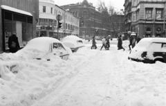 Magyarország, Budapest V.,Budapest IX., Királyi Pál utca, szemben a Lónyay (Szamuely) utca, jobbra a Vámház (Tolbuhin) körút., 1987, Prohászka Imre, Budapest, Fortepan #288755