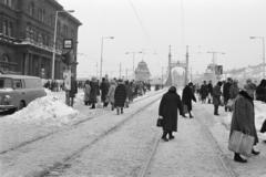 Magyarország, Budapest IX., Fővám (Dimitrov) tér, szemben a Szabadság híd., 1987, Prohászka Imre, Budapest, Fortepan #288798