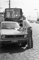 Magyarország, Budapest VIII., a 109-es busz végállomása az Orczy téren, a Baross utca végénél., 1980, Prohászka Imre, Budapest, Fortepan #288971