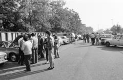 Magyarország, Budapest X., Albertirsai (Dobi István) út, használtautó-piac a BNV melletti parkolóban., 1985, Prohászka Imre, Budapest, Fortepan #289167