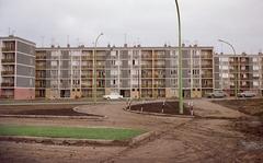 Magyarország, Szolnok, Várkonyi István tér., 1968, Építésügyi Dokumentációs és Információs Központ, VÁTI, színes, útkereszteződés, építkezés, lakótelep, automobil, Fortepan #29013