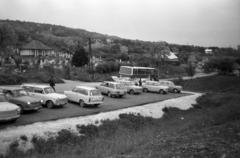 Hungary, Zsámbék, Corvin János utca, parkoló a temetőnél., 1979, Nagy Emese, Trabant-brand, chest, Fortepan #291672