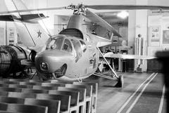 1960, Dusik, helikopter, Mil Mi-1, kiállítás, Mikojan-Gurjevics MiG-15, Fortepan #291955