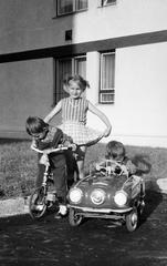 1968, Dusik, pedal car, kids, Fortepan #292071