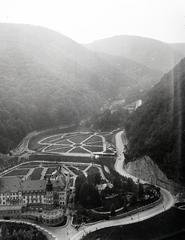 Hungary, Miskolc, Palotaszálló a Dolka tetőről a Zsófia toronytól nézve., 1930, Kenderessy Tibor, Fortepan #292883