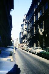 Magyarország, Budapest VII., Nagy Diófa utca, túloldalon a 3-as számú ház, a felvétel a Dohány utca sarkánál készült., 1987, Budaházi László, Budapest, Fortepan #293897