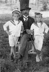 1910, Gál László, hat, tableau, moustache, man, sailor blouse, boys, walking cane, leg over leg, three people, Fortepan #29456