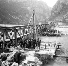 1918, Urbánné dr. Lux Judit, engineer bridge, ram, photo aspect ratio: square, railway bridge, Fortepan #294751
