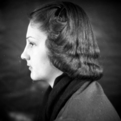 1938, Kölcsey Ferenc Dunakeszi Városi Könyvtár / Petanovits fényképek, portrait, lady, face profile, hairdo, Fortepan #29648