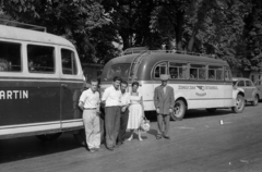 Törökország, Isztambul, 15 Temmuz Şehitleri Caddesi, a Şehzade-mecset kerítésénél., 1960, Csőke József, autóbusz, Fortepan #30008