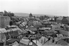 Magyarország, Eger, látkép a Minaretből, balra a vár, szemben a zsinagóga., 1965, Németh Tamás, zsinagóga, háztető, kémény, zsidóság, eklektikus építészet, Baumhorn Lipót-terv, Fortepan #30119