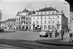 Románia,Erdély, Nagyvárad, Bémer tér (Piata Regele Ferdinand I), bal szélen a városháza tornya, 1963, Németh Tamás, szovjet gyártmány, GAZ-márka, GAZ M21 Volga, Fortepan #30150