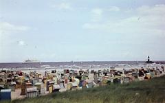 1966, Szomolányi József, tengerpart, színes, rendetlenség, öltözőkabin, Fortepan #302923