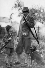 1930, Székely Márton, hat, dog, hunter, weapon, man, boy, double portrait, gun, double-barreled shotgun, Fortepan #30352