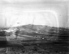 A felvétel 1900 előtt készült. A kép forrását kérjük így adja meg: Fortepan / MMKM. Levéltári jelzet: MMKM TTFGY 2019.1., 1900, Magyar Műszaki és Közlekedési Múzeum / Eötvös Loránd, Eötvös Loránd, Fortepan #303556