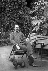 A felvétel 1900 előtt készült. A kép forrását kérjük így adja meg: Fortepan / MMKM. Levéltári jelzet: MMKM TTFGY 2019.1., 1900, Magyar Műszaki és Közlekedési Múzeum / Eötvös Loránd, Eötvös Loránd, Best of, Fortepan #303566