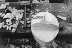 Hungary, Mohács, Kalkán Mátyás busómaszk-készítő műhelye., 1981, Szebeni András, chisel, woodcarving, Fortepan #304046