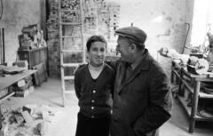 Magyarország, Pápa, Berta Kálmán kaptafa készítő mester., 1981, Szebeni András, generációk, műhely, Fortepan #304089