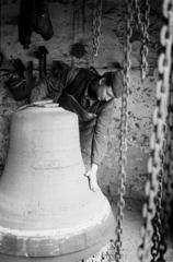 Magyarország, Őrbottyán, Gombos Lajos harangöntő mester műhelye., 1981, Szebeni András, Fortepan #304133