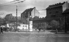 Magyarország, Budapest VIII., Baross utca a Kálvária (Kulich Gyula) térnél. Szemben a Kulich Gyula Szabadtéri Színpad látható., 1962, Beszeda László Zoltán, Budapest, Fortepan #304274