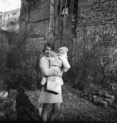 1962, Bán Tamás, gyerek, kézben tartani, Fortepan #304320