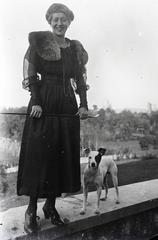 1915, Böhönyey Ágnes, Best of, kutya, tüll, szőrme, hölgy, Fortepan #309372