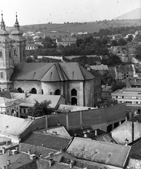 Hungary, Eger, kilátás a Liceum teraszáról a Minorita templom és a vár felé nézve., 1969, Építésügyi Dokumentációs és Információs Központ, VÁTI, church, cityscape, picture, Baroque-style, Catholic Church, Franciscans, rococo architecture, Fortepan #30952