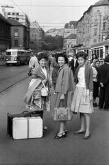 1961, Bordács Ferenc, Best of, bőrönd, nyári ruha, nők, Fortepan #309673