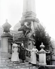 1903, Gödény János, nők, hölgy, lépcső, szobor, Fortepan #309916