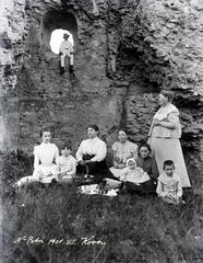 1901, Gödény János, Best of, nők, család, sziklán ülni, Fortepan #309917
