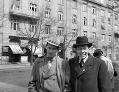1937, Best of, csokornyakkendő, kettős portré, kalap, fiúk, Fortepan #310187