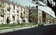 Magyarország, Pécs, Petőfi Sándor utca a Garay utca felől a Hargita utca felé nézve., 1960, Építésügyi Dokumentációs és Információs Központ, VÁTI, színes, automobil, Moszkvics 407, Fortepan #31205