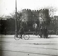 1909, fortepan/Album 123, kerékpár, képarány: négyzetes, bástya, Fortepan #312594