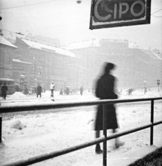 Magyarország, Budapest I.,Budapest II., Széna tér., 1941, Ludovika, tél, utcakép, életkép, Budapest, Fortepan #3160