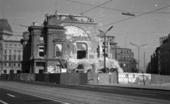 Magyarország, Budapest VIII., Blaha Lujza tér, a Nemzeti Színház bontása., 1965, Pálinkás Zsolt, reklám, színházművészet, nemzeti színház, épületbontás, neonreklám, buszmegálló, Fellner és Helmer-terv, pusztulás, szemetes, Corvin Áruház, eklektikus építészet, Budapest, Fortepan #31612