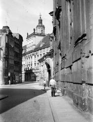 Lengyelország, Wroclaw, Plac Uniwersytecki, szemben az egyetem épülete (Leopoldinum)., 1964, Beyer Norbert, egyetem, Fortepan #31660