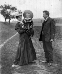 1910, Fodor István, hat, family, mother, kid, mother, hold in arms, three people, Fortepan #31780