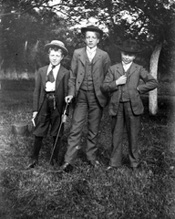 1916, Fodor István, hat, book, tableau, boys, walking cane, Fortepan #31791