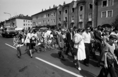 Hungary, Komarno, Mártírok útja, május 1-i felvonulás., 1980, Gábor László, baby carriage, commercial vehicle, march, 1st of May parade, ad truck, Fortepan #31853