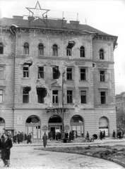 Hungary, Budapest IX., Boráros tér - Ferenc körút saroképület tér felőli homlokzata., 1956, Papp István, revolution, Red Star, Budapest, damaged building, Fortepan #31983