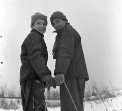 Hungary, Kőszeg, Árvaházi dülő., 1980, Baráth Endre, winter, sledge, boy, Fortepan #32005