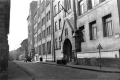 Magyarország, Budapest IX., Lenhossék utca a Vendel utca felől a Mester utca felé nézve. Lenhossék utcai iskola., 1966, Fortepan, utcakép, Budapest, Fortepan #32152